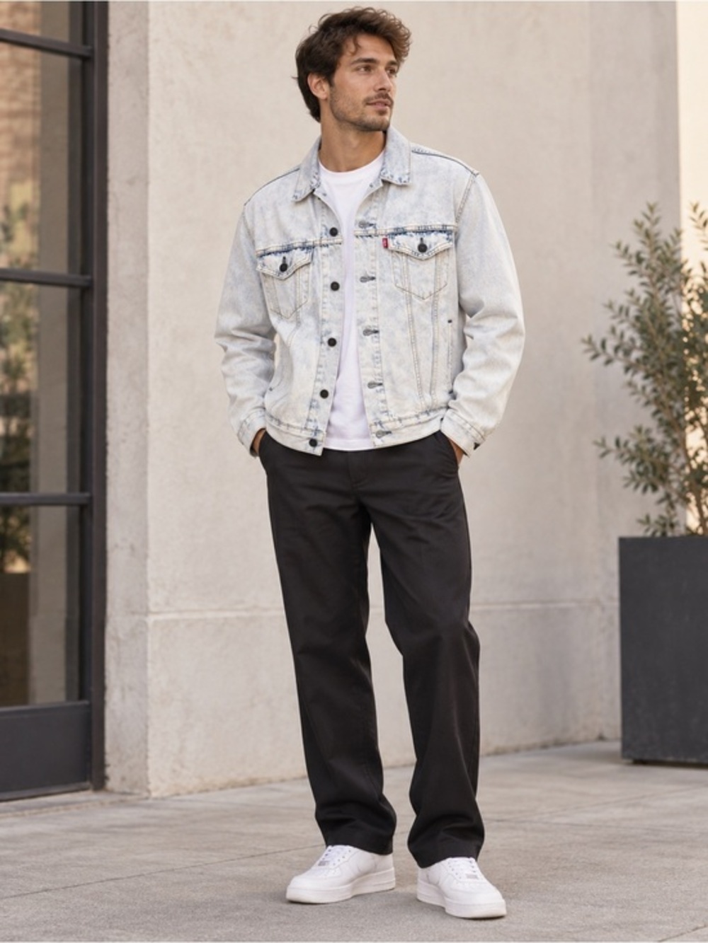 Levi’s NWT Men’s XL Acid Wash Feathers Trucker Jacket 72334-0478 Americana
